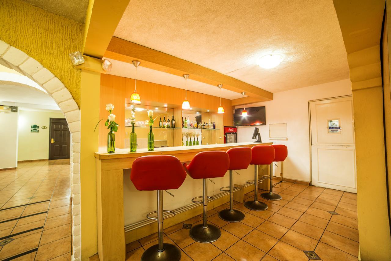 סאן סלבדור Hotel Marela מראה חיצוני תמונה